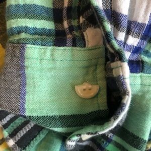 J. Crew Tops - JCREW women’s button up. In good condition. J. Crew Tops - JCREW women’s button up. In good condition.